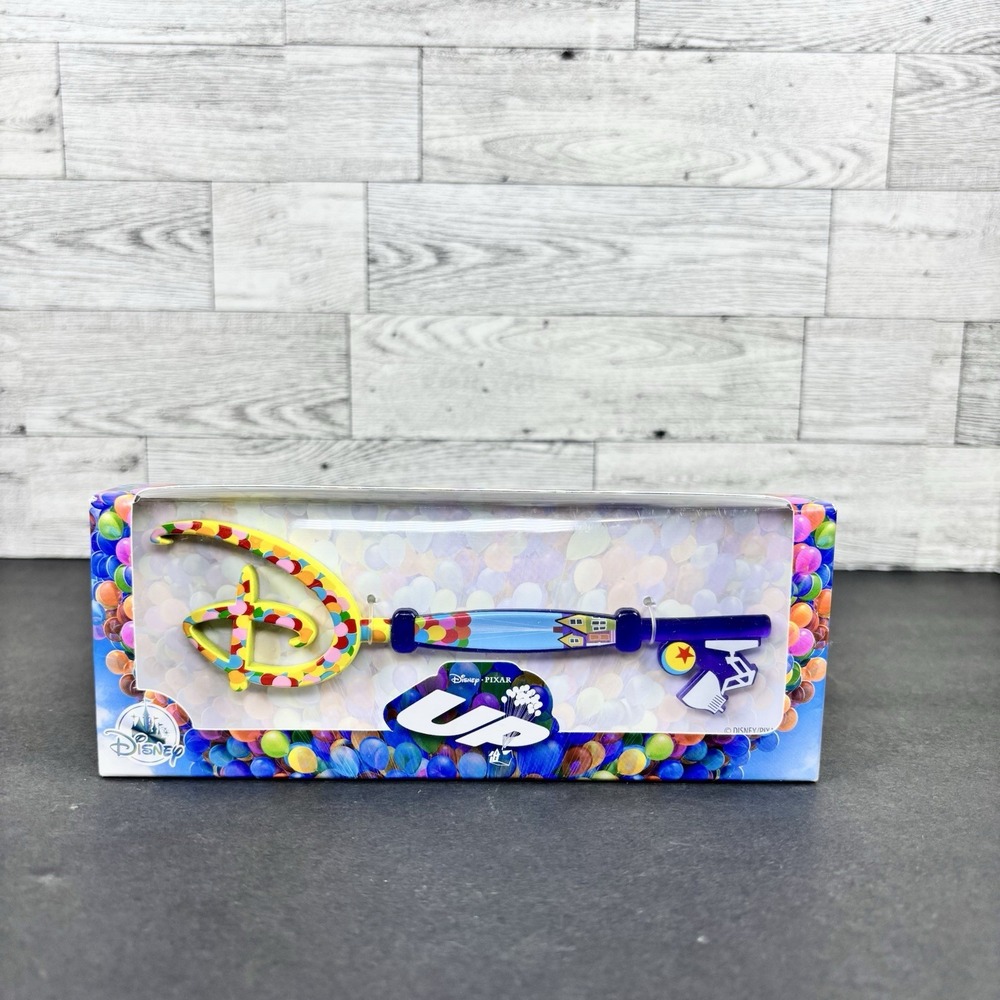 Disney Store Up Key Resin‎ Ornament Special Edition Pixar Balloons New Boxed